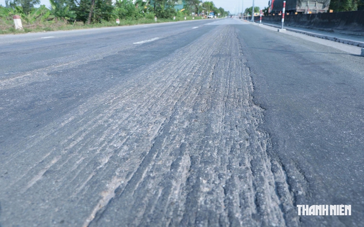 Chậm sửa chữa quốc lộ 1A qua Hà Tĩnh: Dừng thu phí nếu không khắc phục