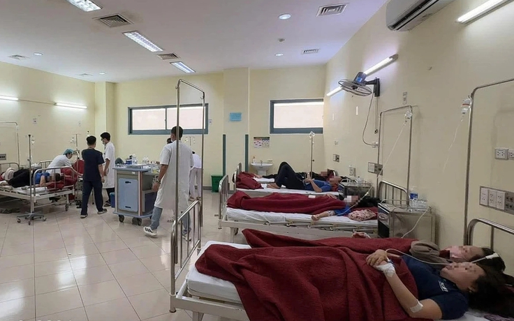 Đình chỉ hoạt động cung ứng suất ăn của cơ sở liên quan nghi vấn ngộ độc thực phẩm ở Huế