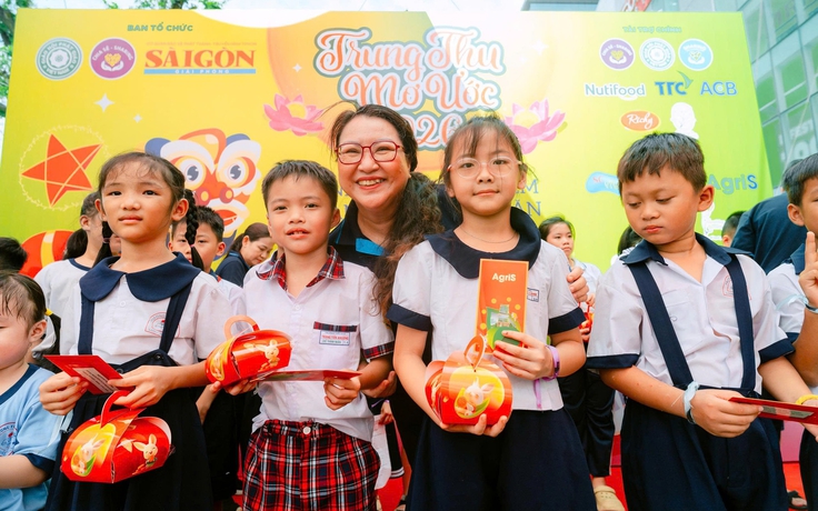 'Trung thu mơ ước' trao 3.400 suất quà trị giá 3,8 tỉ đồng cho trẻ em khó khăn