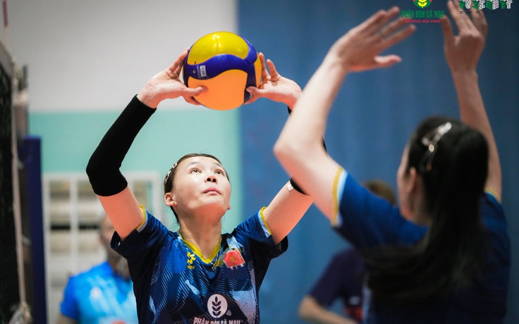 Vừa đến Nhật Bản dự ASIAD 20, tuyển thủ bóng chuyền nữ Việt Nam nhận tin buồn