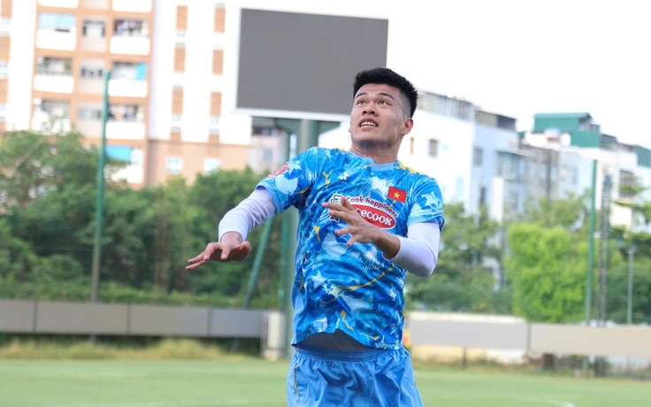 'Tòa tháp' cao 1,96 m sẽ giúp U.23 Việt Nam vững chãi ở ASIAD 'Tòa tháp' cao 1,96 m sẽ giúp U.23 Việt Nam vững chãi ở ASIAD