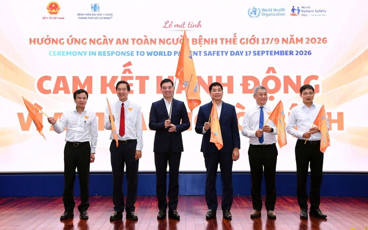'Chăm sóc an toàn suốt đời’ cho người bệnh không lây nhiễm