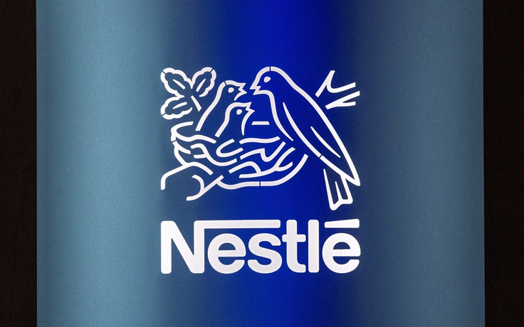 Nga tạm thời quản lý tài sản của Nestlé, Auchan
