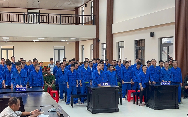 Vụ hơn 300 học viên cai nghiện ma túy bỏ trốn: 64 bị cáo cầm đầu lãnh án