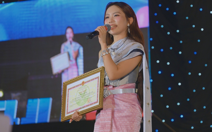 Phương Mỹ Chi chia sẻ tin vui