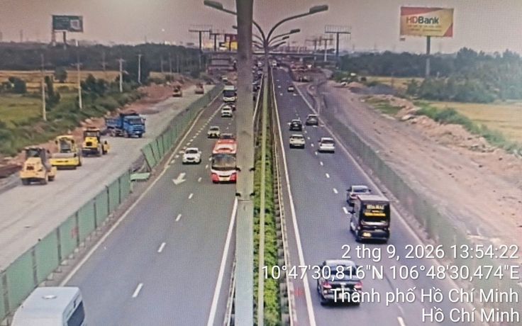 Tình hình cao tốc TP.HCM - Long Thành - Dầu Giây ngày 2.9: Chưa phải đóng một chiều