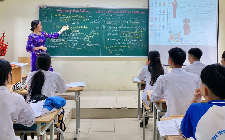 Bộ Nội vụ nêu nguy cơ chồng chéo trong tuyển giáo viên