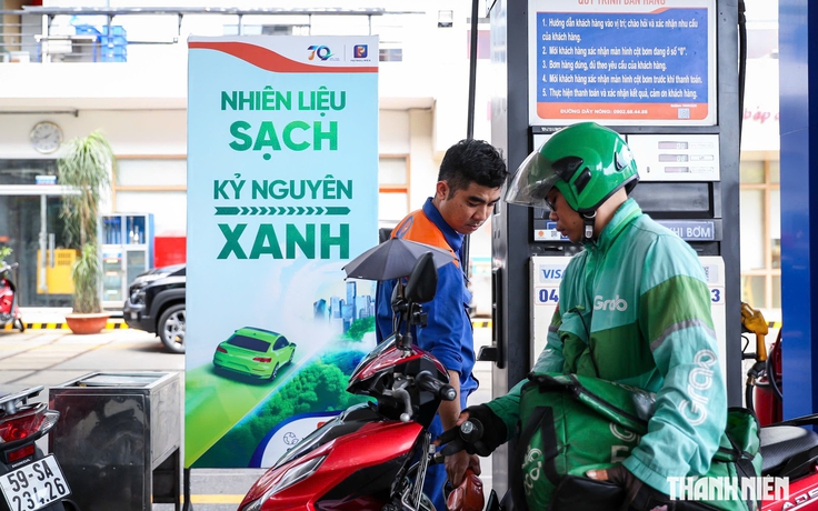 Giá xăng dầu tăng nóng, áp lực lạm phát
