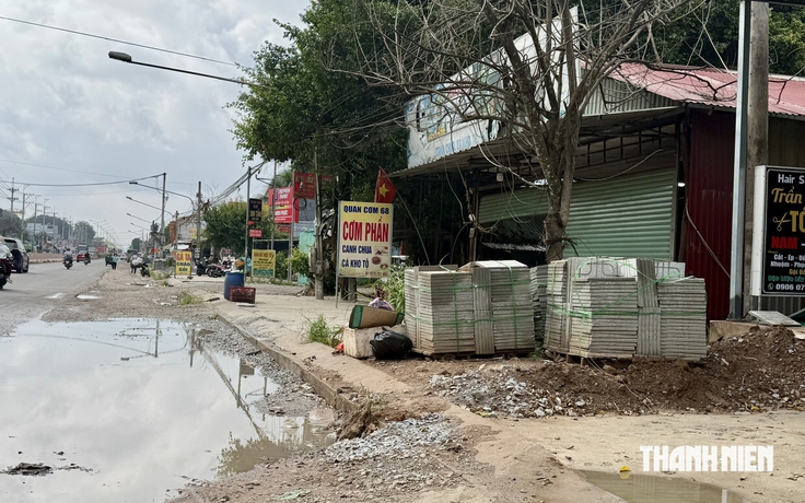 Người dân TP.HCM nhận hỗ trợ giải tỏa đường ĐT.744 do chậm trả, cao nhất 620 triệu