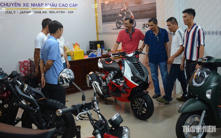 Thị trường xe máy nhập khẩu tại Việt Nam ngày càng cạnh tranh, người mua hưởng lợi