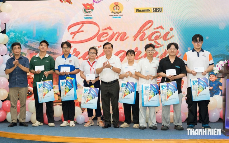 Trung thu đặc biệt ở Báo Thanh Niên: Những đứa trẻ ngày nào nay vào đại học