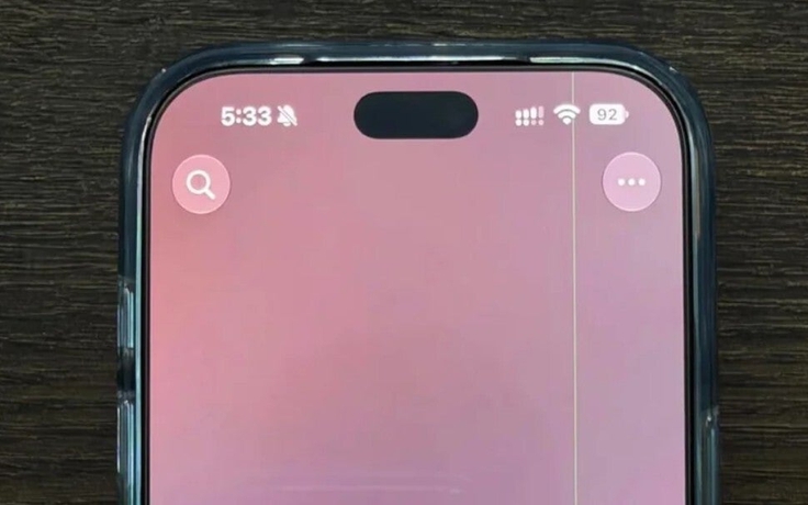 iPhone 18 Pro vừa mở bán đã dính nghi vấn lỗi sọc màn hình