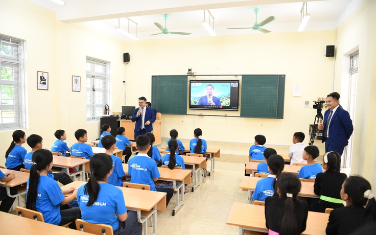 Triển khai thí điểm dự án 'Tiếng Anh cho em' tại 2 trường học ở Tuyên Quang