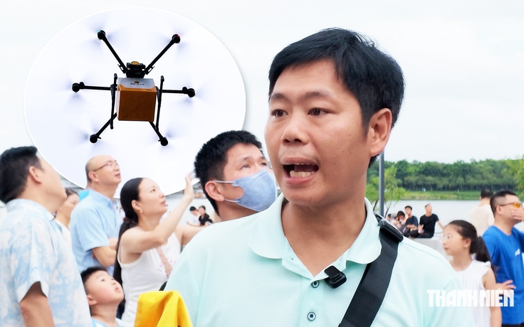 Độc đáo 'shipper' giao hàng từ trên không