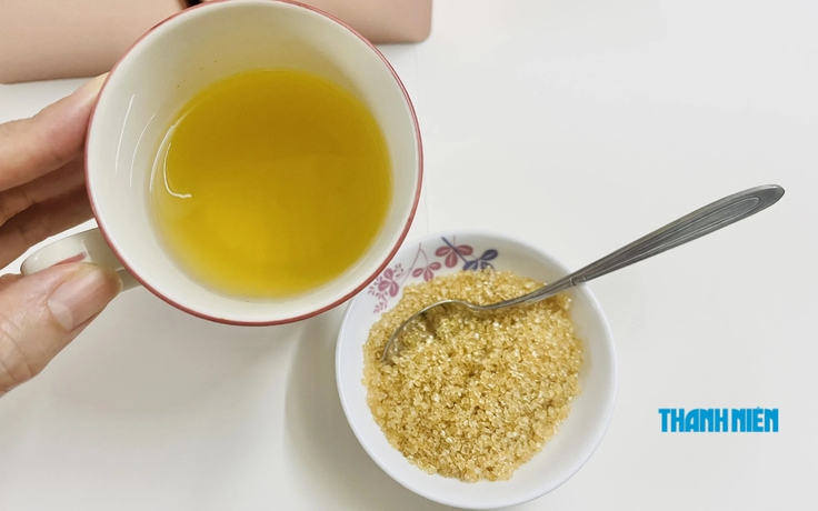 Nguyên nhân dễ nổi mụn khi ăn, uống  thực phẩm nhiều đường, ngọt