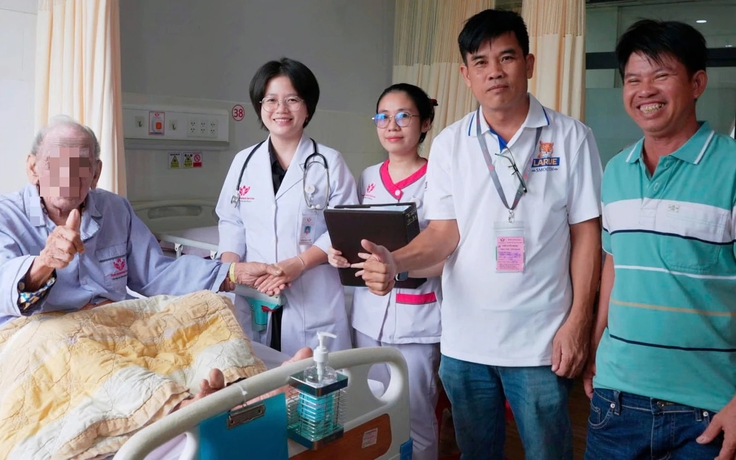 Cụ ông 97 tuổi bị nhồi máu cơ tim cấp khi đi thăm ruộng