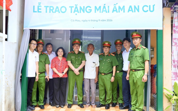 46 gia đình khó khăn ở Cà Mau nhận nhà mới, mỗi căn hơn 100 triệu đồng