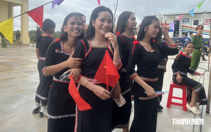 Ngày hội đến trường trên miền biên viễn Gia Lai