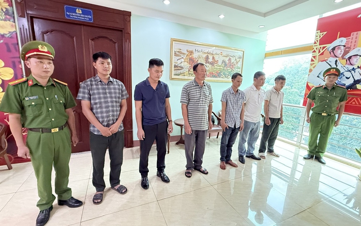 9 cán bộ bảo vệ rừng Đắk Lắk bị khởi tố, lộ chuyện nhận tiền hằng tháng