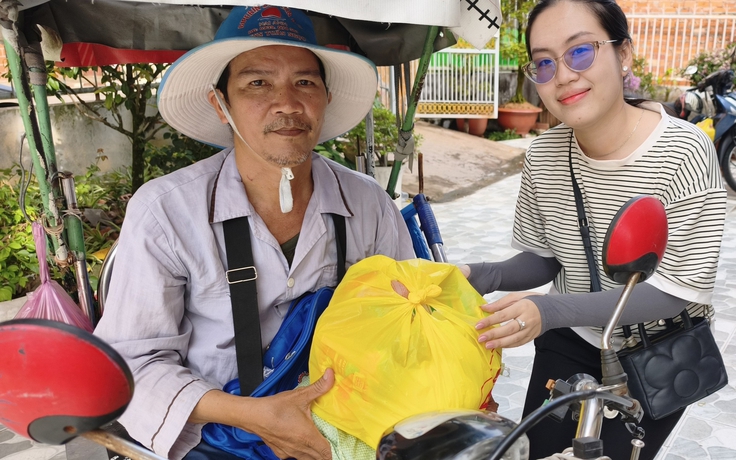Những phần quà nhỏ, ấm tình người ở Sa Đéc