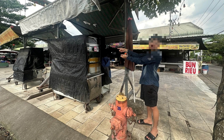 Hộ kinh doanh bị nam thanh niên dán đè mã QR thanh toán