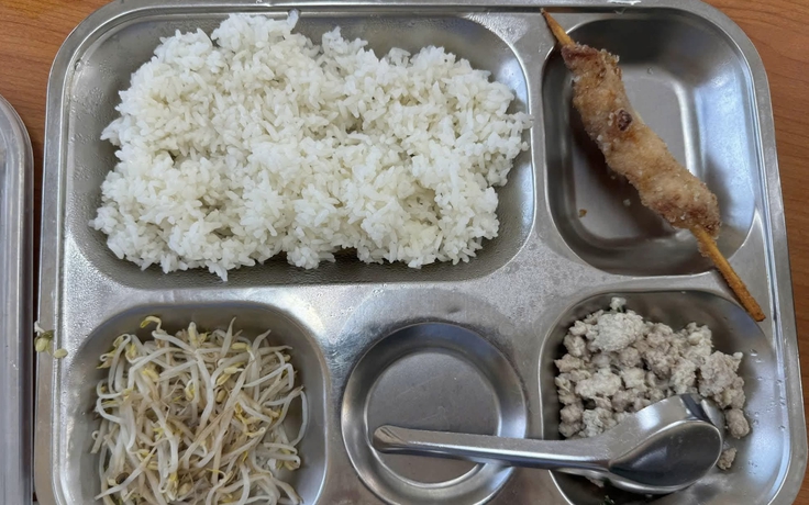 Vụ bữa ăn bán trú quá 'lèo tèo': Hà Nội chỉ đạo làm rõ