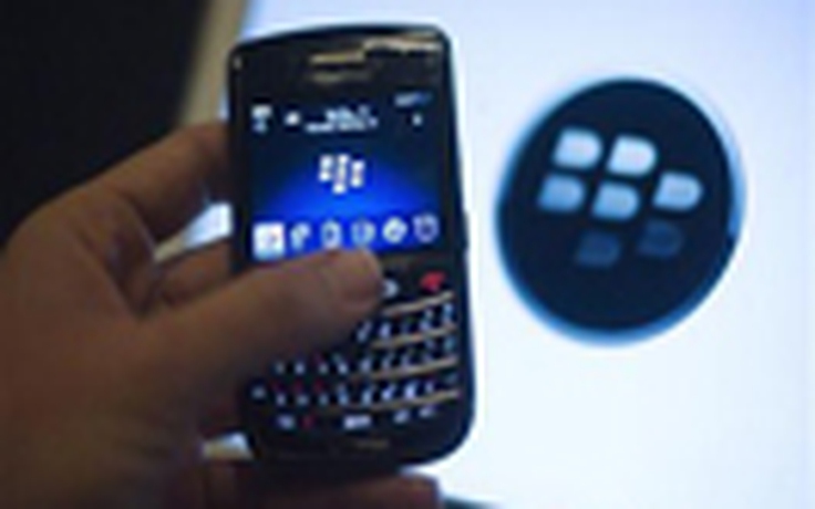 Smartphone nền BlackBerry 10 - Chờ cuối năm 2012