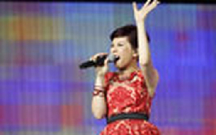 Chung kết 2 "Vietnam Idol 2012": Thanh Trúc bị loại