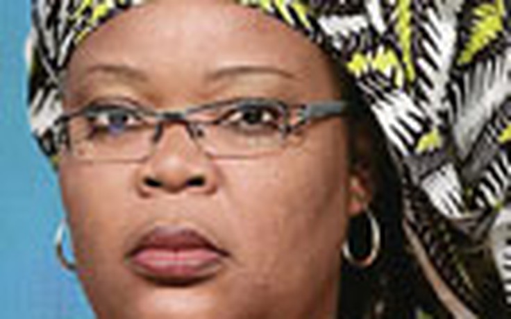 Chủ nhân giải Nobel Hòa bình 2011 rút khỏi chính phủ Liberia
