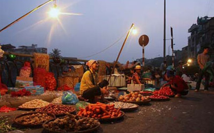 Tảo tần chợ sớm