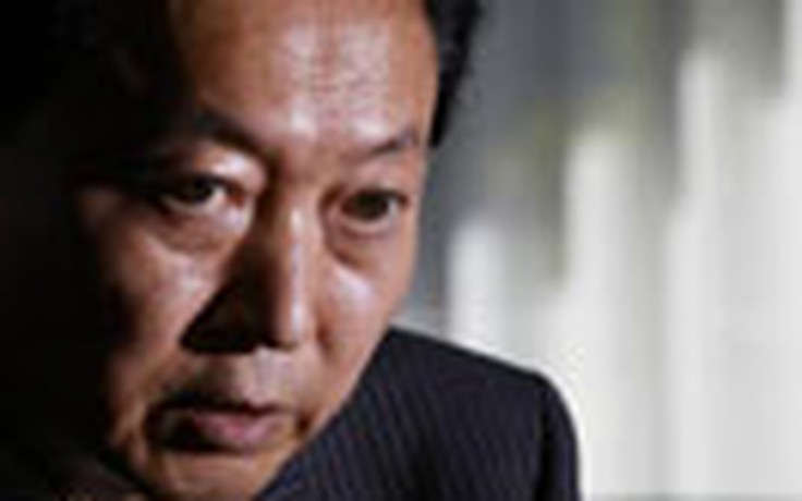 Cựu Thủ tướng Nhật Hatoyama rời chính trường