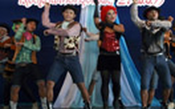 Tù nhân Thái Lan nhảy Gangnam style