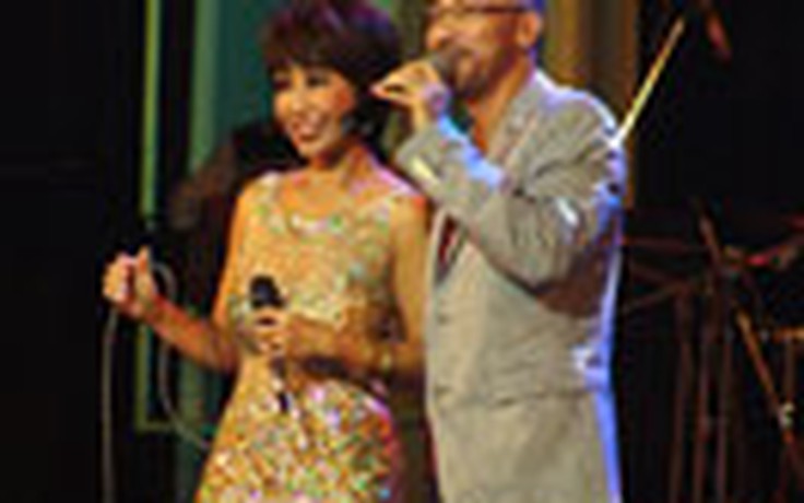 Khép lại live show Trịnh Nam Sơn