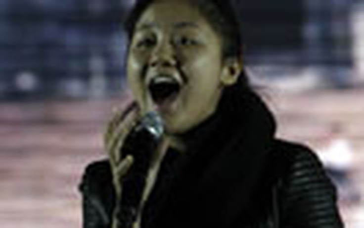 Văn Mai Hương: Mong giây phút được hát ở "Khát vọng trẻ"