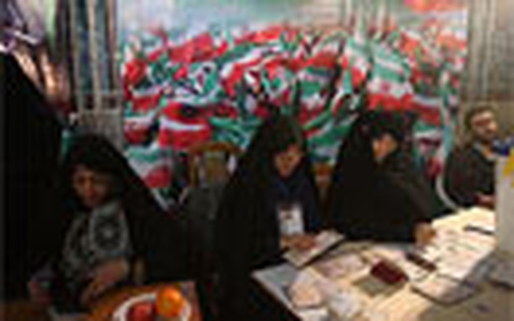 65% cử tri Iran đi bầu