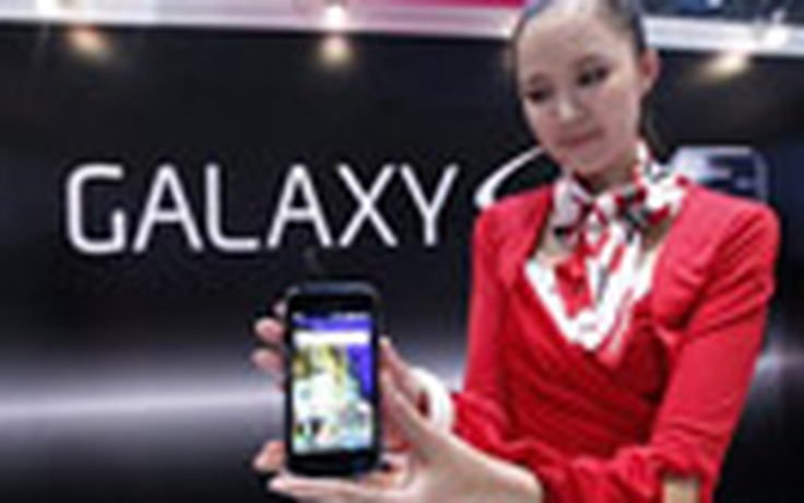 "Mặt nạ" Android 4.0 có mặt trên Galaxy S