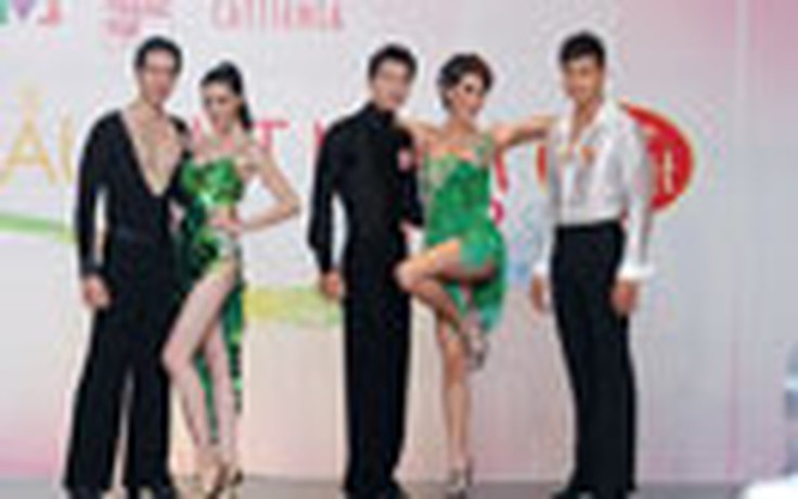 32 thí sinh cuộc thi Siêu mẫu VN 2012
