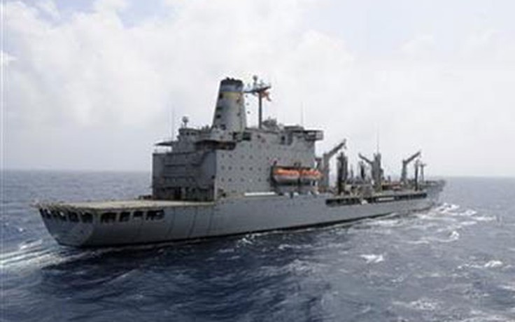 Iran chỉ trích tàu Mỹ khai hỏa tại vùng Vịnh