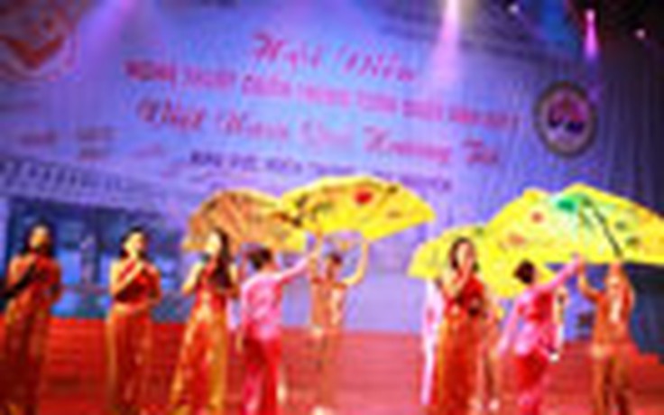 Khai mạc Hội diễn nghệ thuật quần chúng khu vực miền Trung - Tây Nguyên