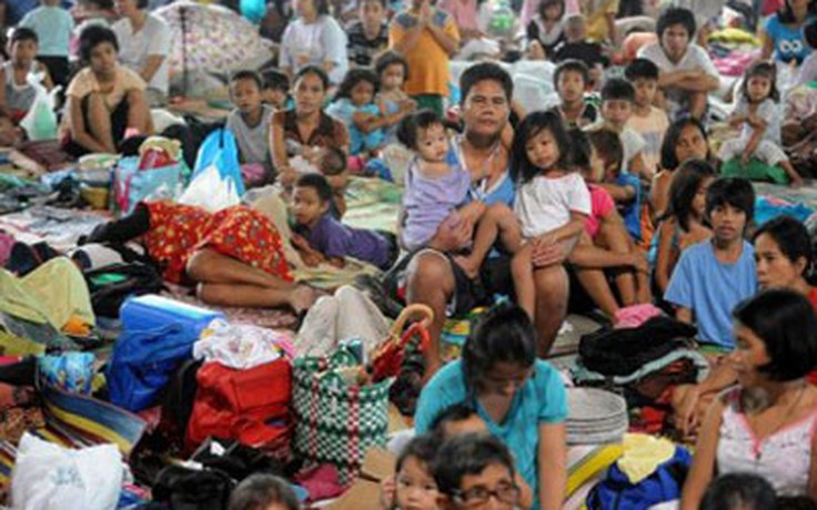 Thủ đô Philippines tê liệt vì mưa lũ lớn