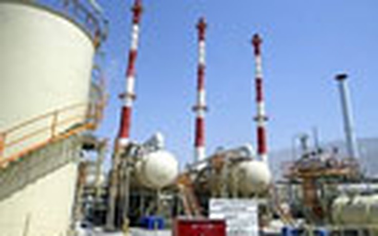 Iran đình chỉ một dự án khí thiên nhiên với Trung Quốc