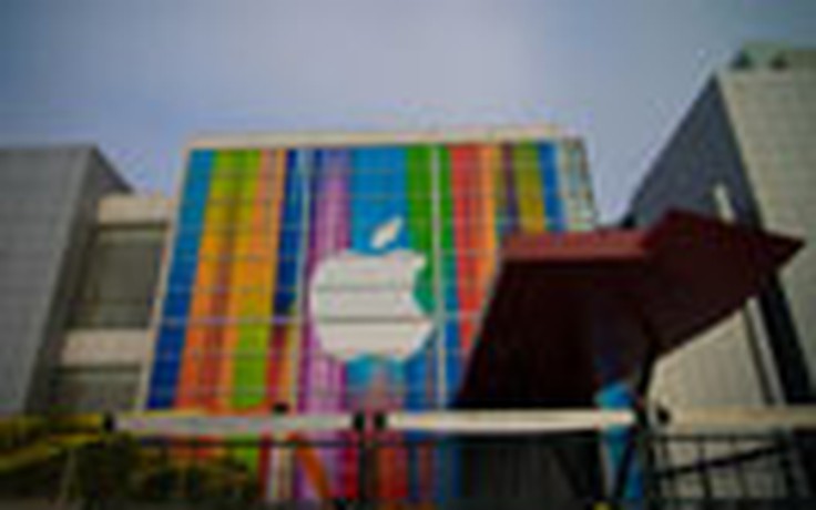 Apple trang trí địa điểm có thể ra mắt "iPhone 5"