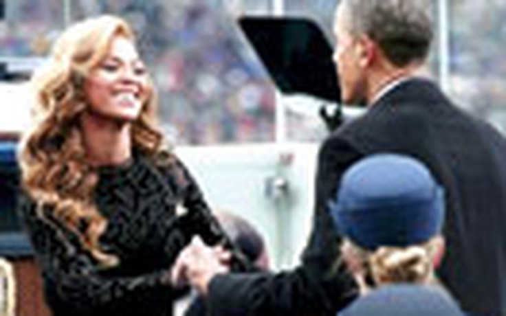 Nghi án Beyonce hát nhép quốc ca Mỹ