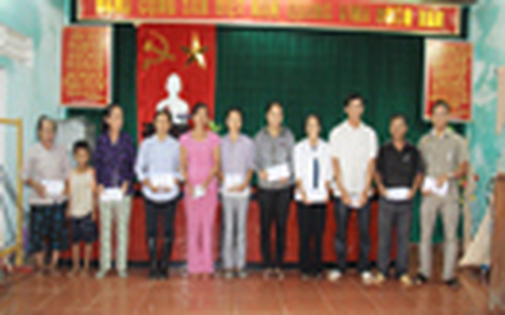 Hỗ trợ người dân “làng bác Giáp” bị thiệt hại do bão