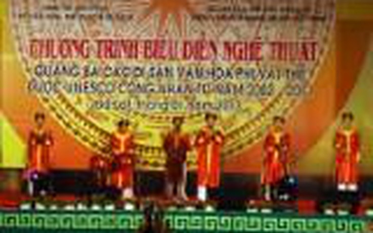 Tạm hoãn Festival di sản UNESCO Việt Nam - ASEAN 2013