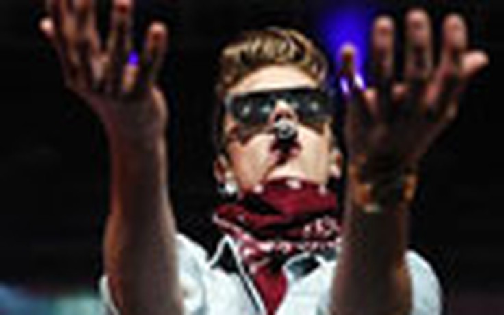 Justin Bieber - nghệ sĩ trẻ nhất 5 lần vô địch Billboard 200