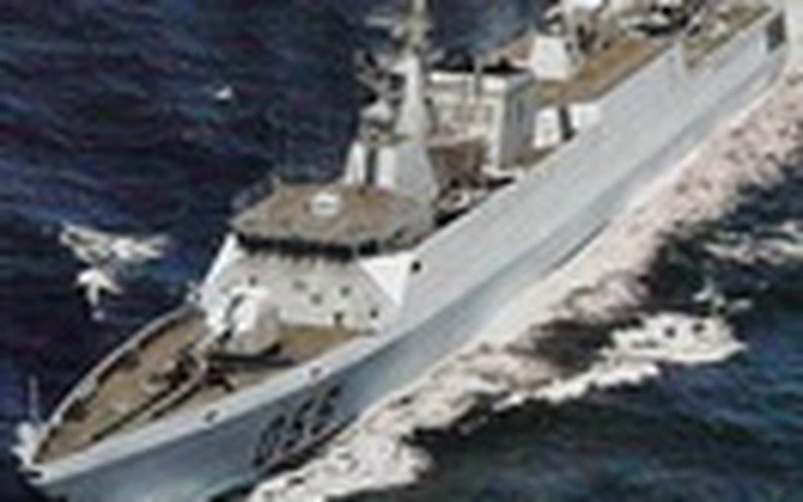 Hải quân Trung Quốc nhận tàu hộ tống tàng hình mới