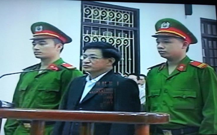 Cựu lãnh đạo H.Tiên Lãng mâu thuẫn trong lời khai tại tòa