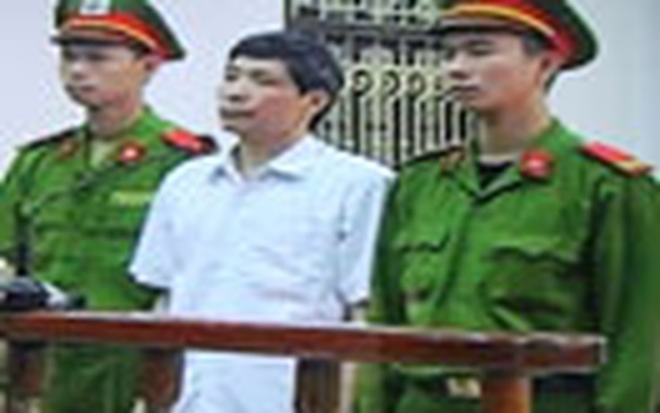 Đề nghị mức án 30-36 tháng tù đối với nguyên Phó chủ tịch H.Tiên Lãng