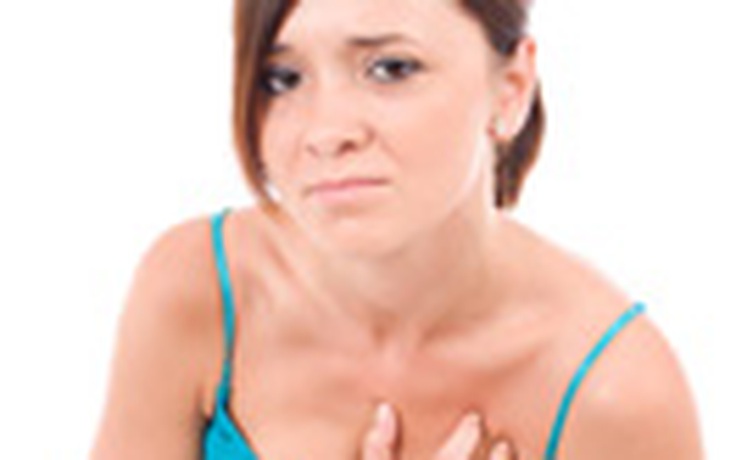 Triệu chứng đau tim rõ hơn ở nữ giới